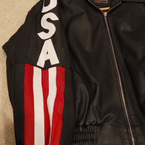 Mens leather jacket - Picture 2 of 4